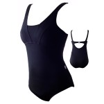 StayInPlace Vera Swimsuit. Leikattu rinnus vuorella ja resori alareunassa sekä solki, joka antaa erityisen tuen rinnalle, takana. Leikkaus edess...